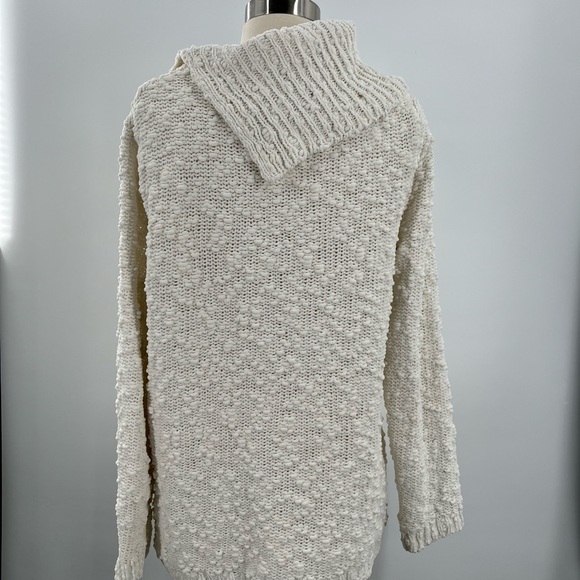 Chicos White Cowl Neck Sweater Ladies Size1 - Picture 5 of 7